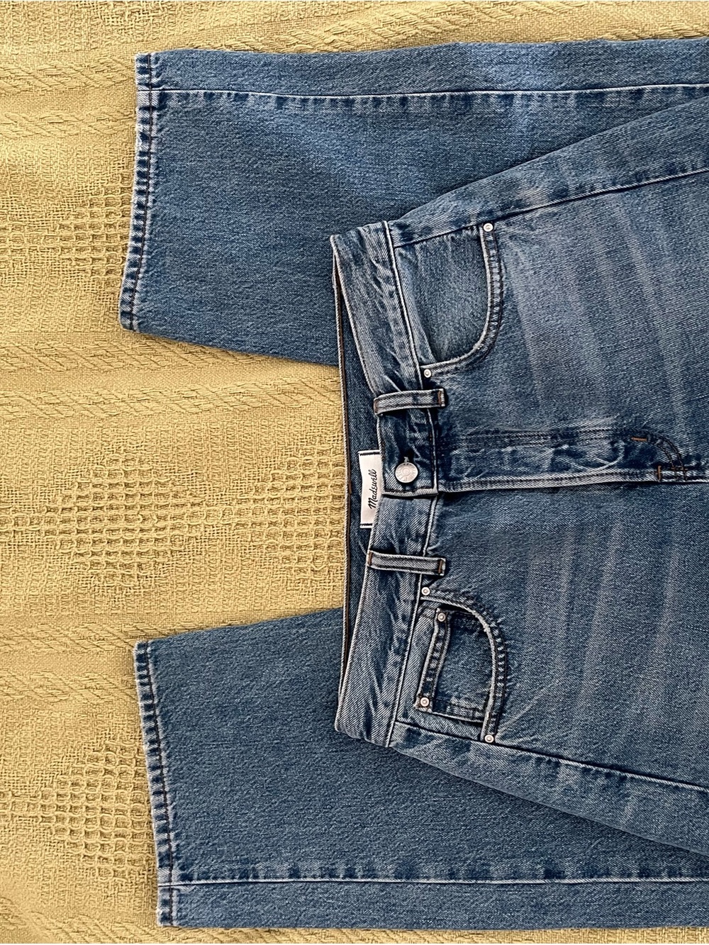 Madewell Light Pieced Barrel-Leg Jeans - Picture 4 of 9